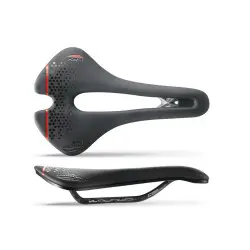 Selle San Marco Aspide Short Open-Fit Carbon FX Narrow Black/Red 911WN401