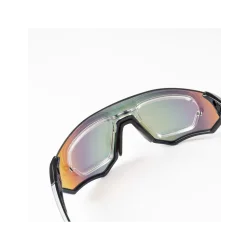Gist glasses with white iris optical clip