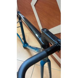 Ridley Fenix Slic Frame Kit + Stem and Handlebar