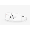 Oakley Occhiali Sutro Matte White Clear Photochromic