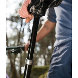KS Reggisella telescopico KS Rage Circuit 31,6 x 450 x 150mm con batteria, caricabatteria e comando remot