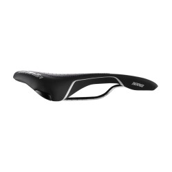 Selle Italia Novus SuperFlow Endurance L nera