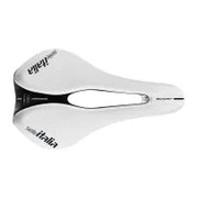 Selle Italia Sella Novus Boost EVO Superflow L3 Carbon 145x245mm - Bianco
