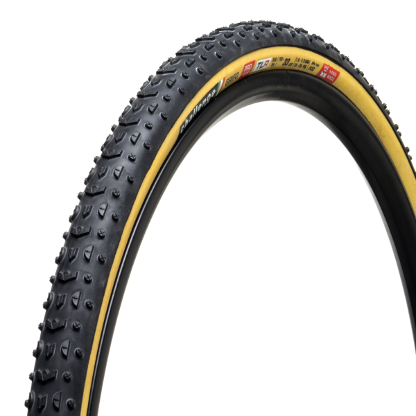 Challenge Copertone Tubeless Ready Handmade Grifo Pro 700x33 Smart 300tpi Superpolyester TLR Nero/Para