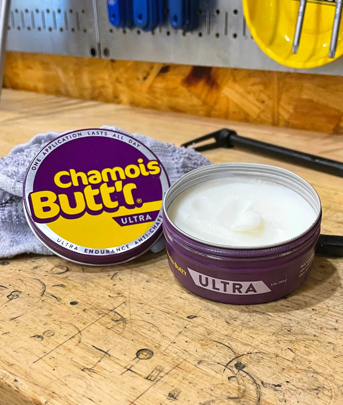 Chamois Butt'r Crema per fondello Chamois Butt'r Ultra barattolo da 142gr