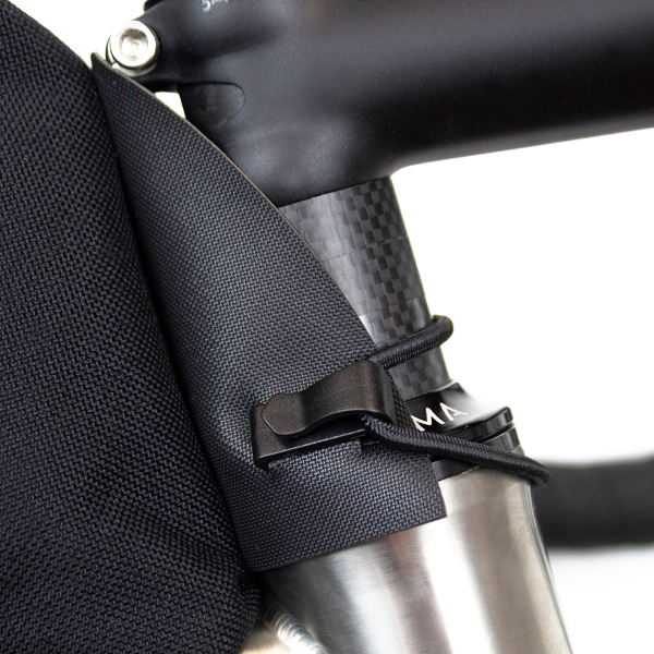 Restrap Borsa Top Tube Bolt On 0,8 Litri Nero