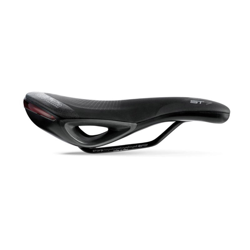 Selle Italia ST 7 SuperFlow L nera