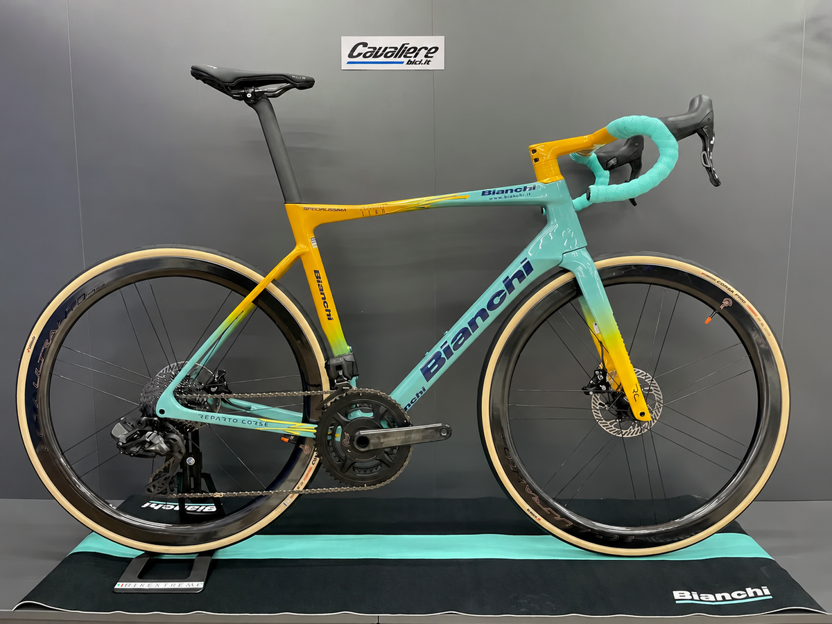 Bianchi Bici Specialissima RC Pantani - Campagnolo Super Record WRL 13V-Campagnolo Bora Ultra WTO
