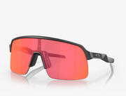 Oakley Occhiali Sutro Lite Matte Carbon Prizm Trail Torch
