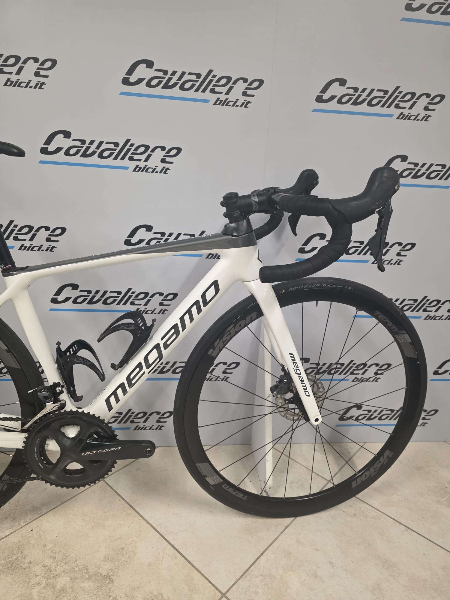 Megamo Bici Raise - Shimano Ultegra R8020 - Vision Team 35 - SEMINUOVA