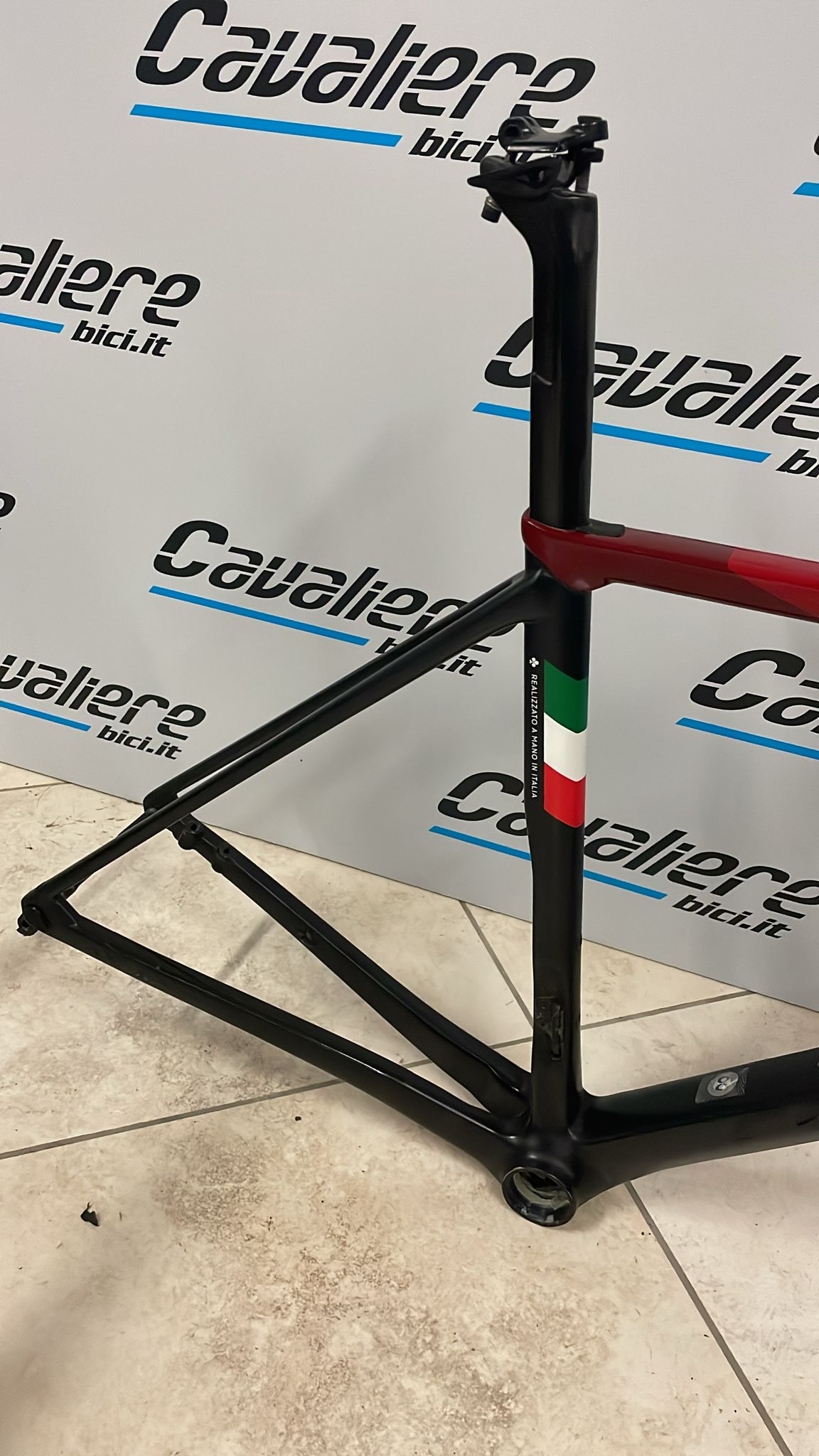 Colnago Telaio C68 Disc HRRD + Manubrio CC.01 - SEMINUOVO