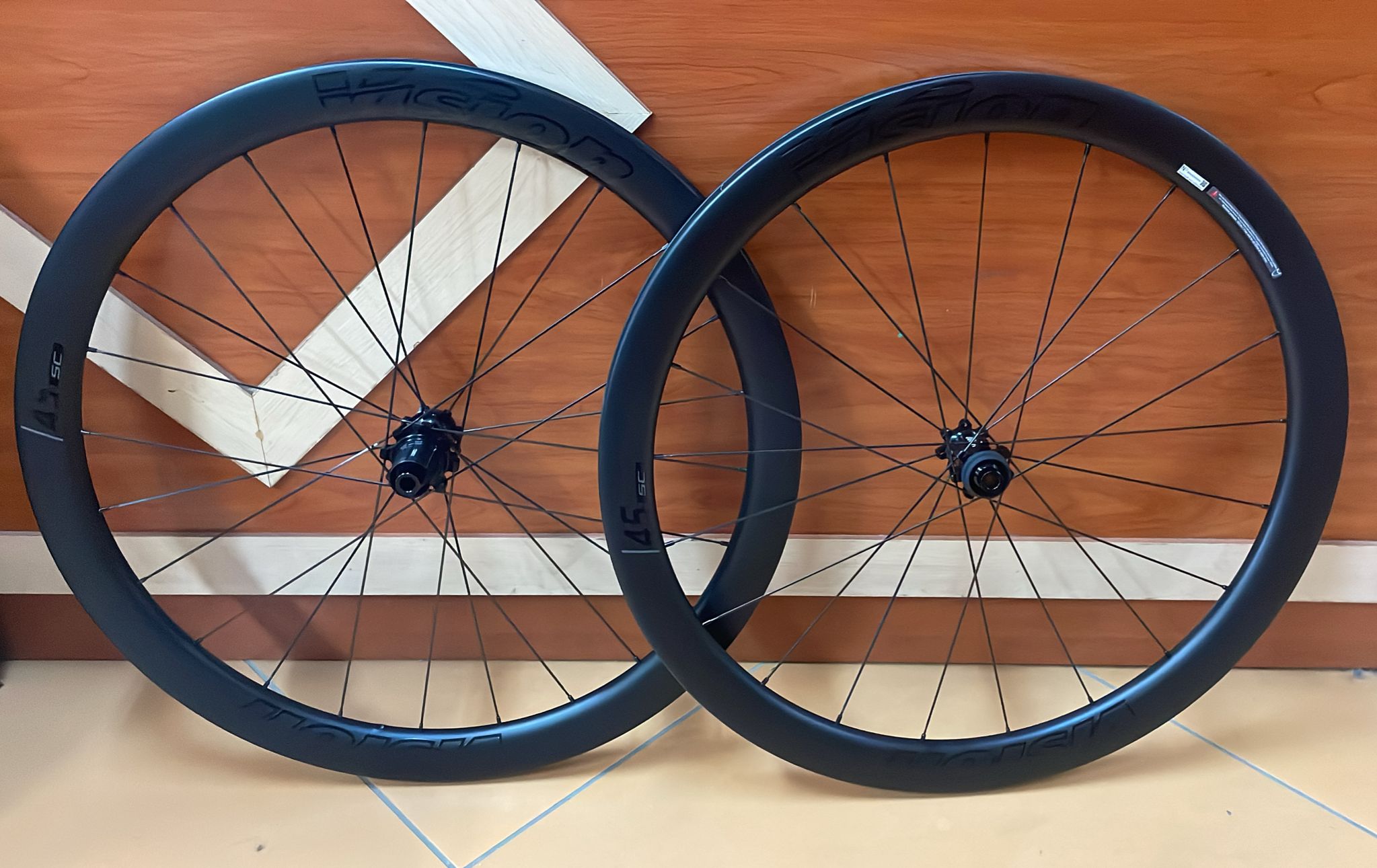 Vision Ruote SC45 Disc Tubeless Black SEMINUOVE