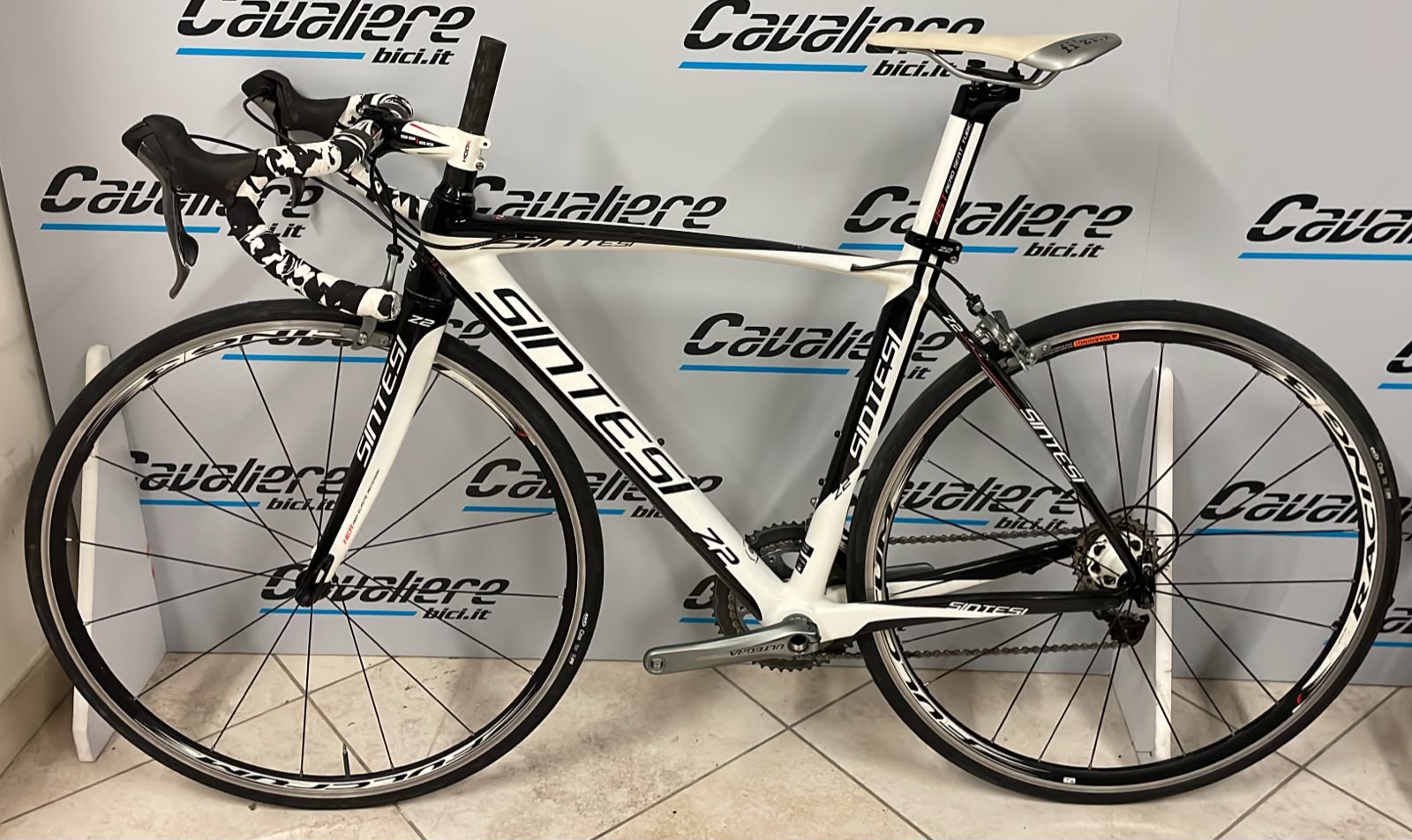 Sintesi Bici Z2 - Shimano Ultegra 6700 10v - Fulcrum Racing 3 - SEMINUOVA