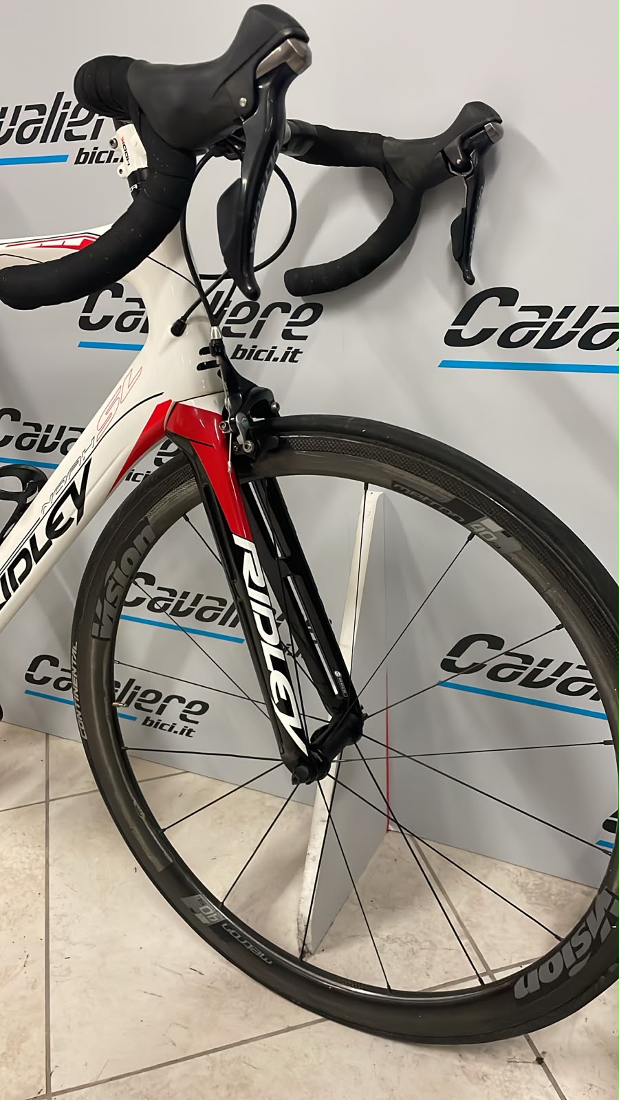 Ridley Bici Noah SL – Shimano Ultegra / 105 11v – Vision Metron 40 SL - SEMINUOVO