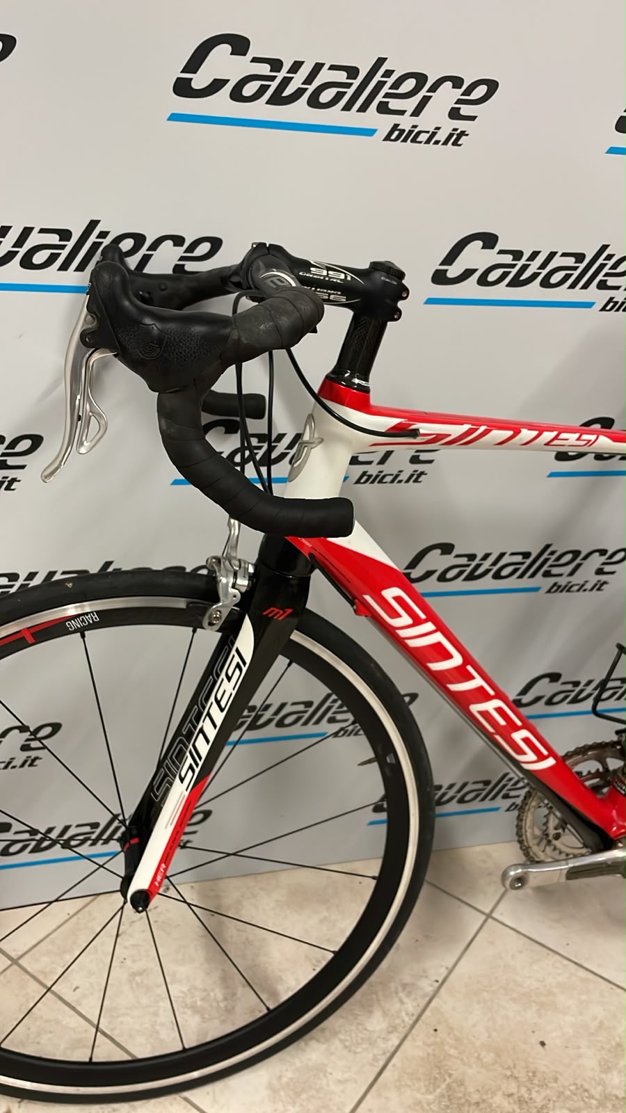 Sintesi Bici M1 – Campagnolo Veloce 10v – Fulcrum Racing 4 – SEMINUOVO